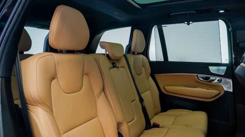 2025 Volvo XC90 thumbnail 8