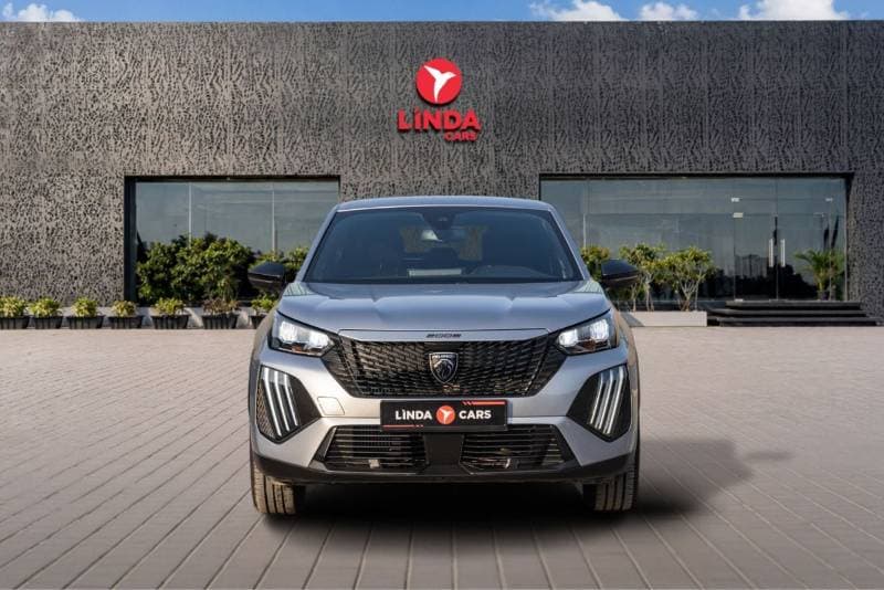 2025 Peugeot 2008 thumbnail 2