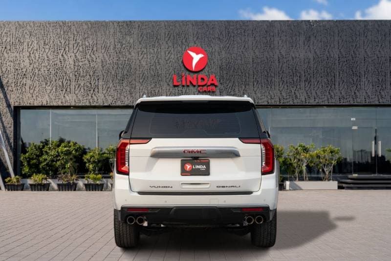 2024 GMC Yukon thumbnail 4