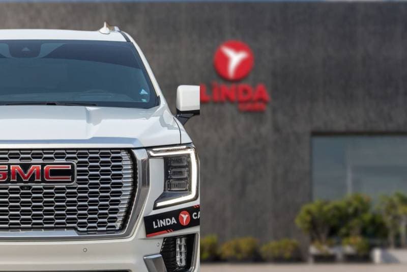 2024 GMC Yukon thumbnail 3