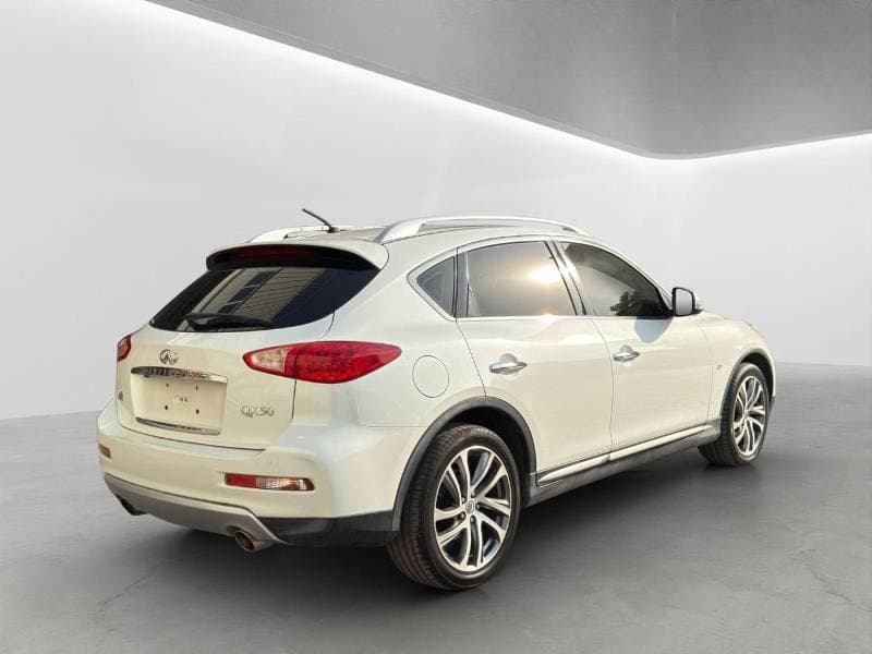 2018 Infiniti QX50 thumbnail 4