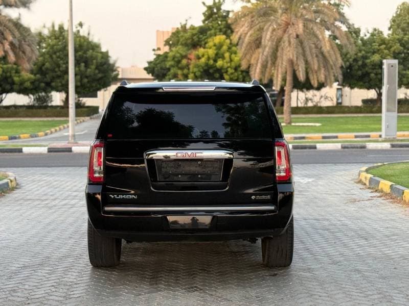 2018 GMC Yukon thumbnail 9