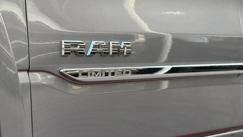 2020 RAM 1500 thumbnail 6