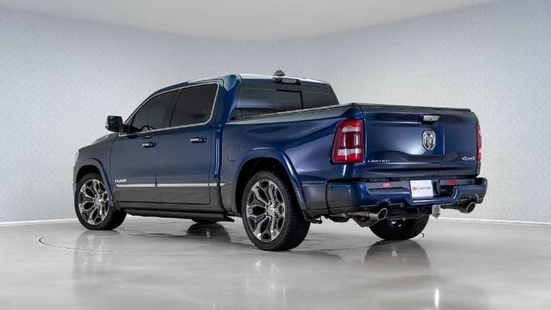 2022 RAM 1500 thumbnail 2