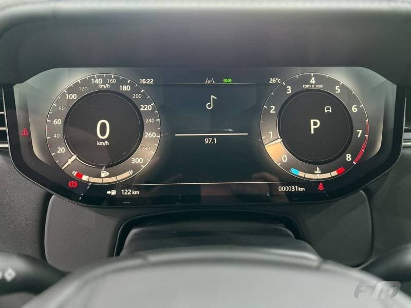 2026 Land Rover Range Rover thumbnail 10