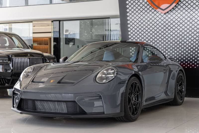 2026 Porsche 911 thumbnail 3