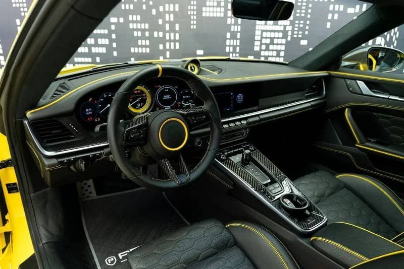 2023 Porsche 911 thumbnail 10