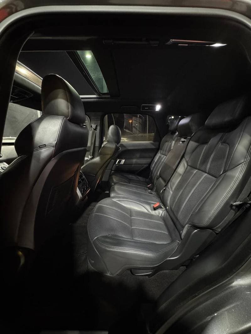 2015 Land Rover Range Rover Sport thumbnail 9