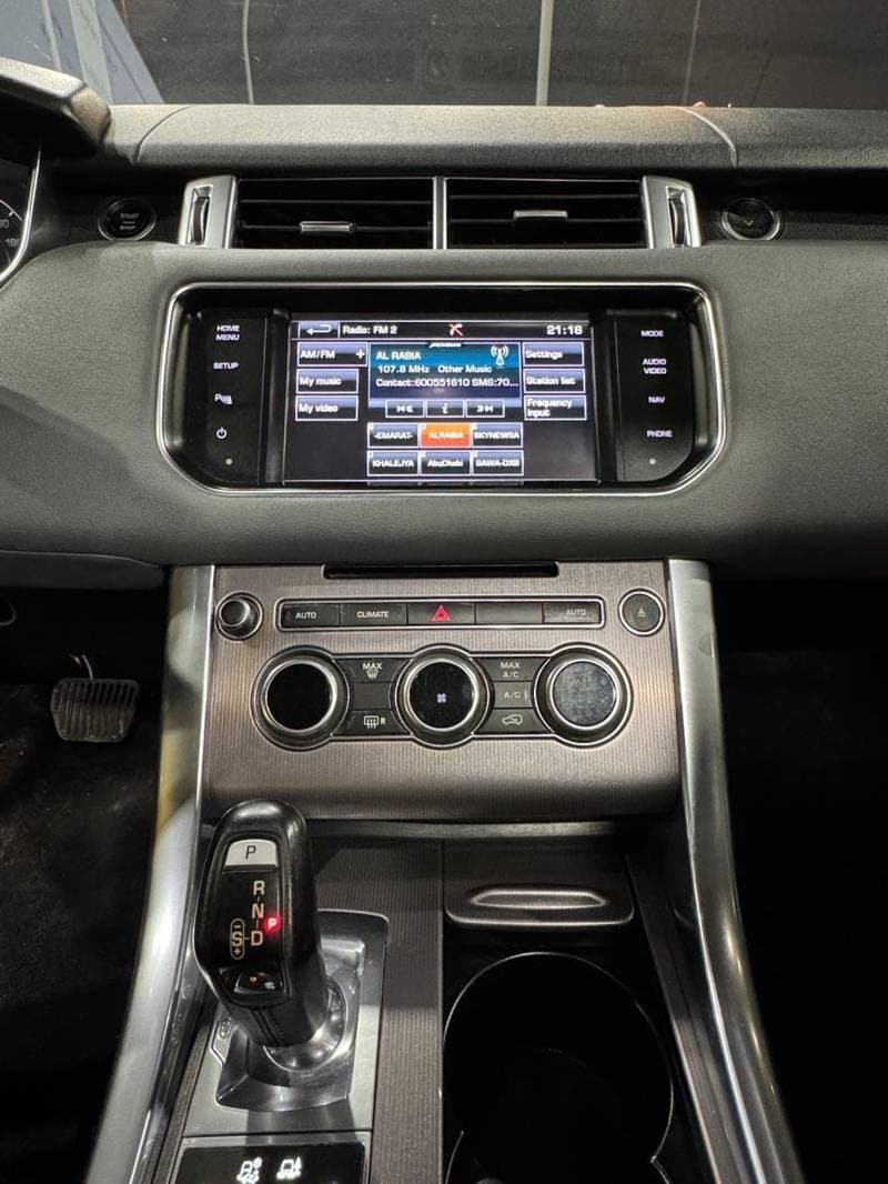 2015 Land Rover Range Rover Sport thumbnail 10