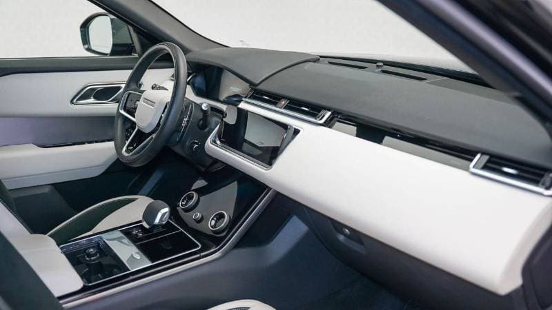 2023 Land Rover Range Rover Velar thumbnail 7