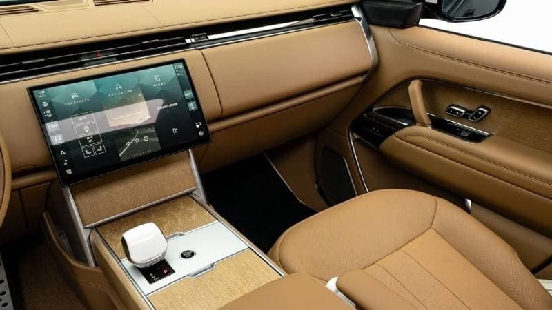 2024 Land Rover Range Rover thumbnail 8