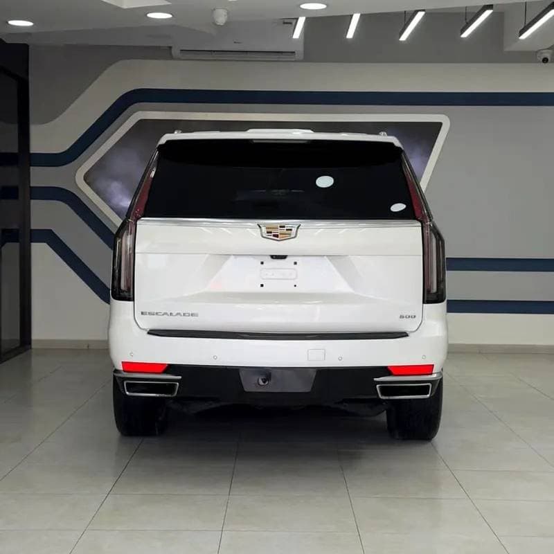 2024 Cadillac Escalade thumbnail 5