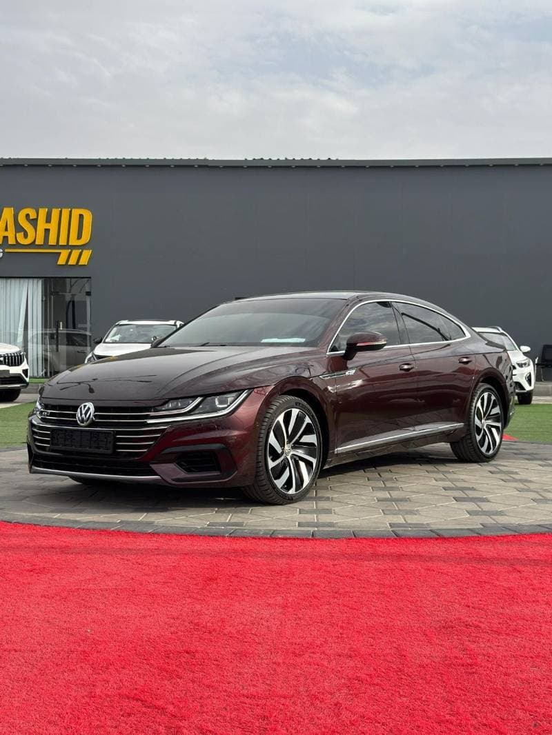 2018 Volkswagen Arteon thumbnail 3