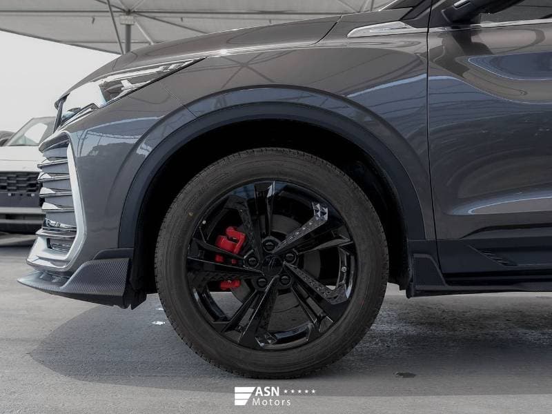 2026 Geely Coolray thumbnail 5