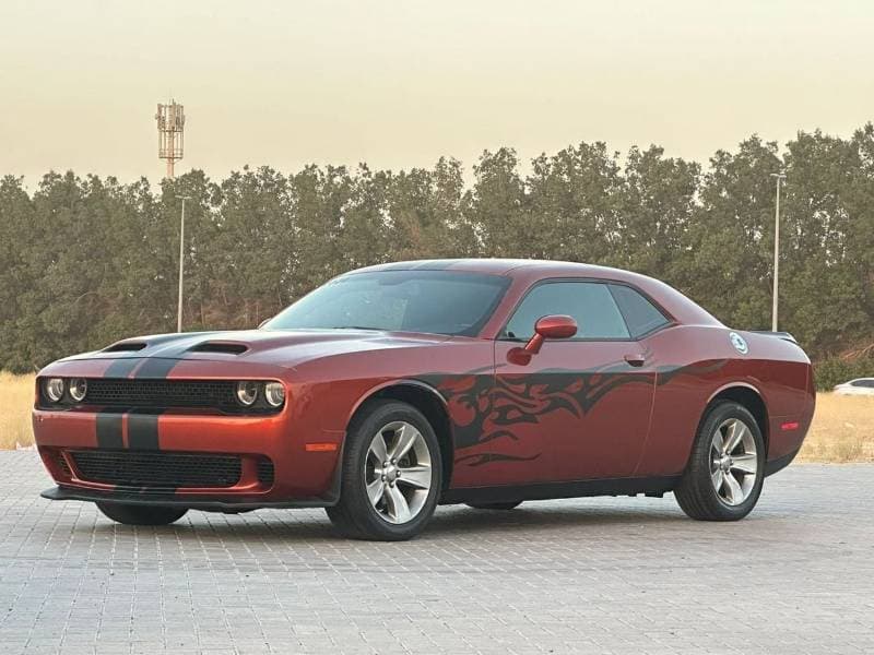 2020 Dodge Challenger thumbnail 2