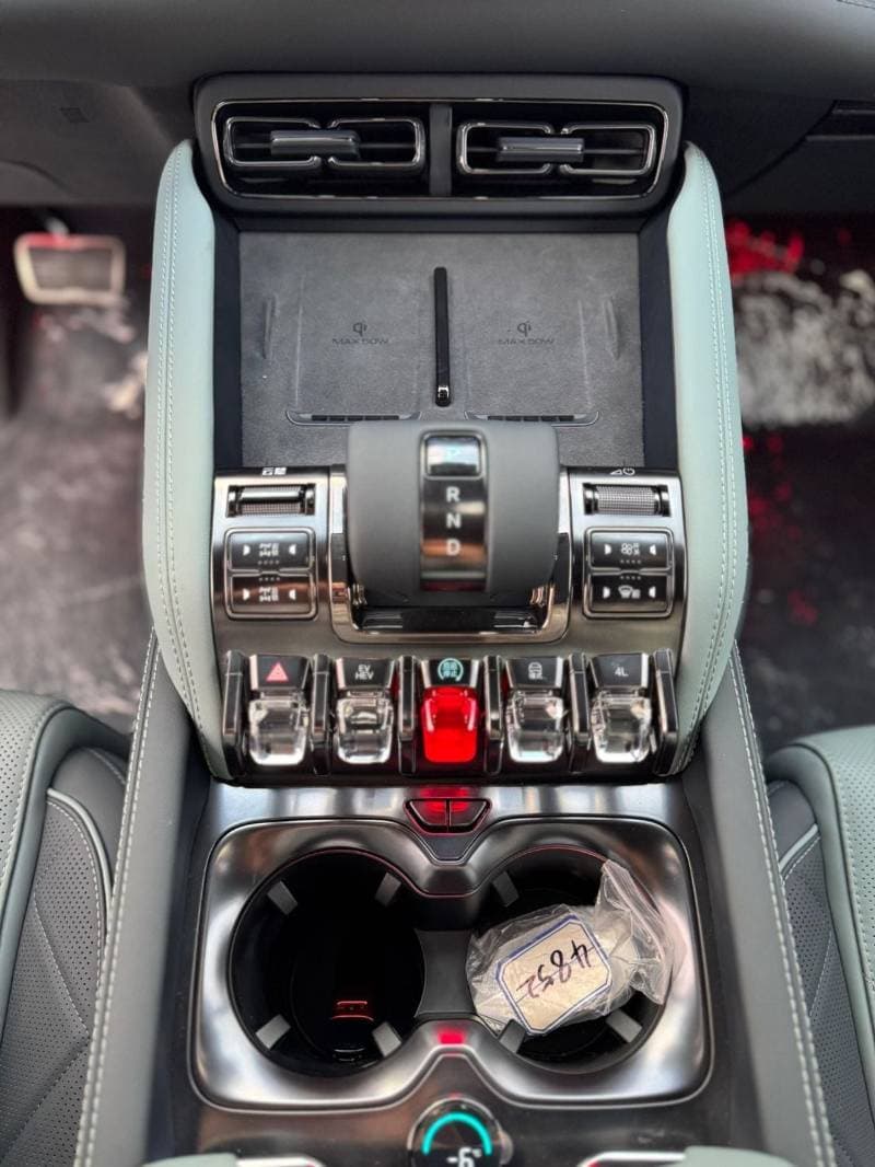 2026 BYD Leopard 5 thumbnail 10
