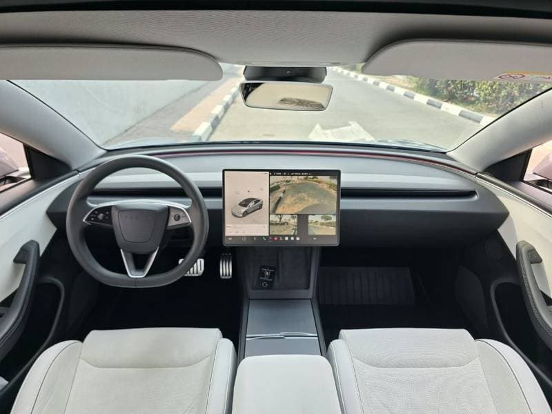 2025 Tesla Model 3 thumbnail 6