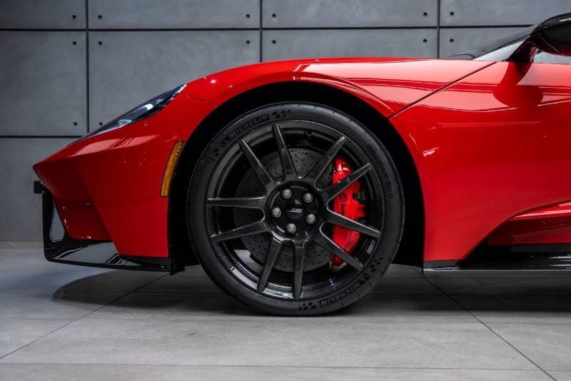 2022 Ford GT thumbnail 6