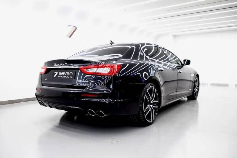 2020 Maserati Quattroporte thumbnail 4
