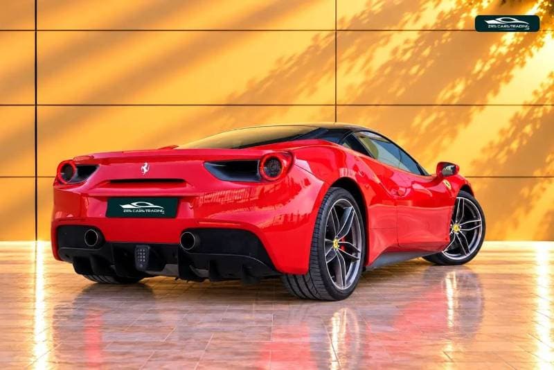 2017 Ferrari 488 GTB thumbnail 6