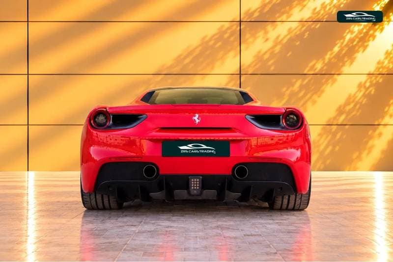 2017 Ferrari 488 GTB thumbnail 5