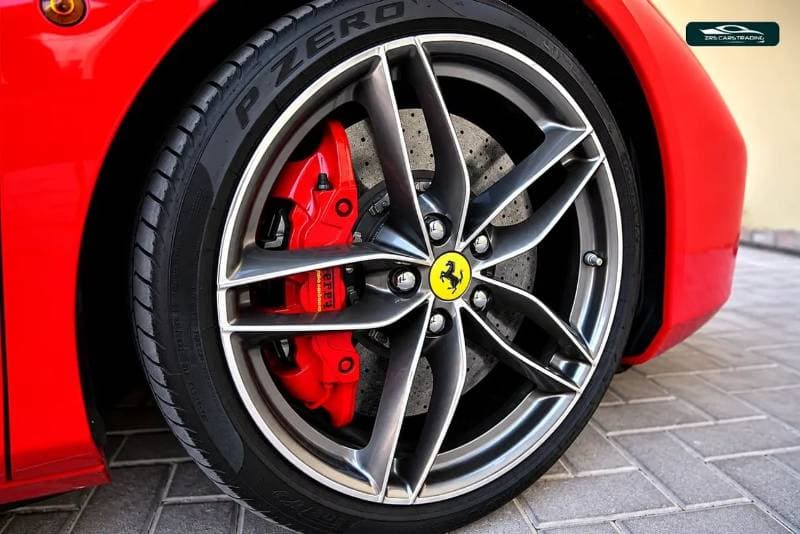 2017 Ferrari 488 GTB thumbnail 7