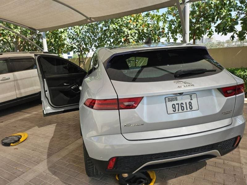2022 Jaguar E-PACE thumbnail 9