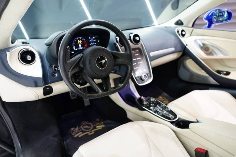 2023 McLaren GT thumbnail 5