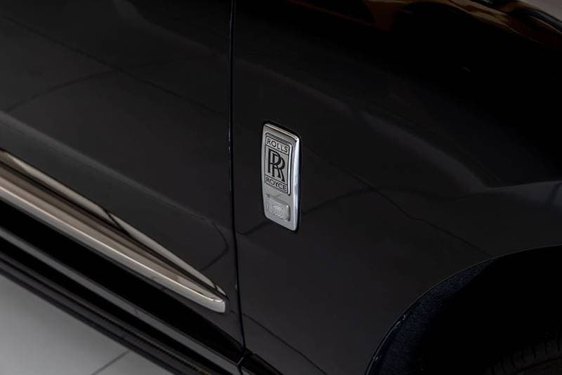 2025 Rolls Royce Cullinan thumbnail 10
