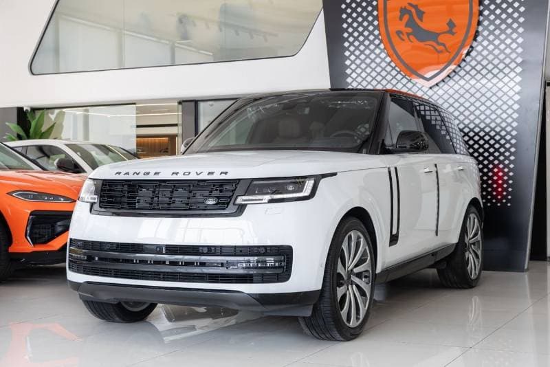 2026 Land Rover Range Rover thumbnail 3