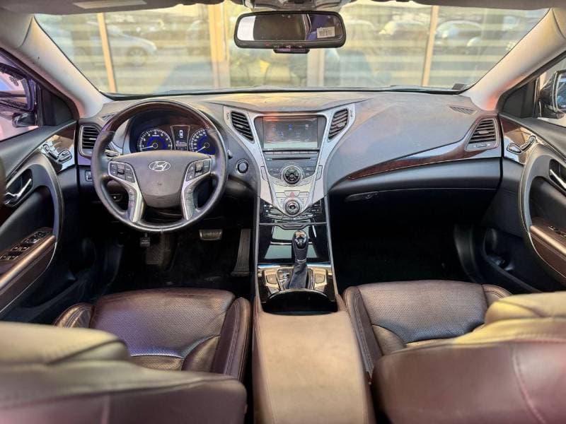 2011 Hyundai Azera thumbnail 9