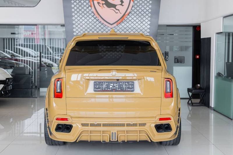 2025 Rolls Royce Cullinan thumbnail 5