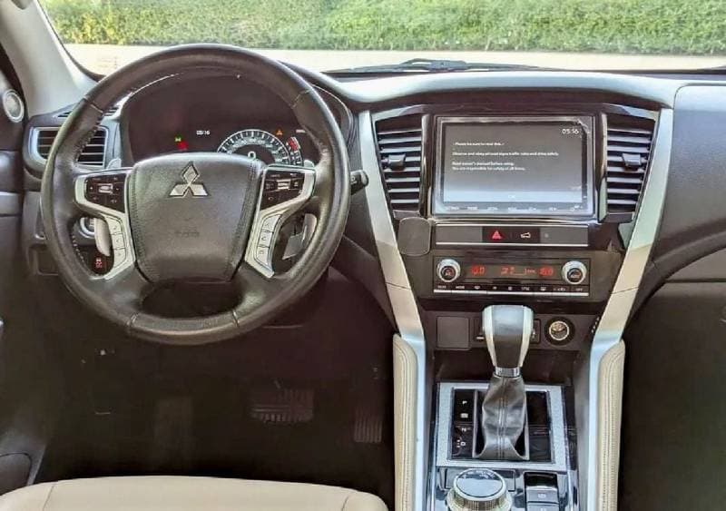 2021 Mitsubishi Montero Sport thumbnail 10
