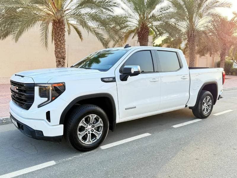 2024 GMC Sierra