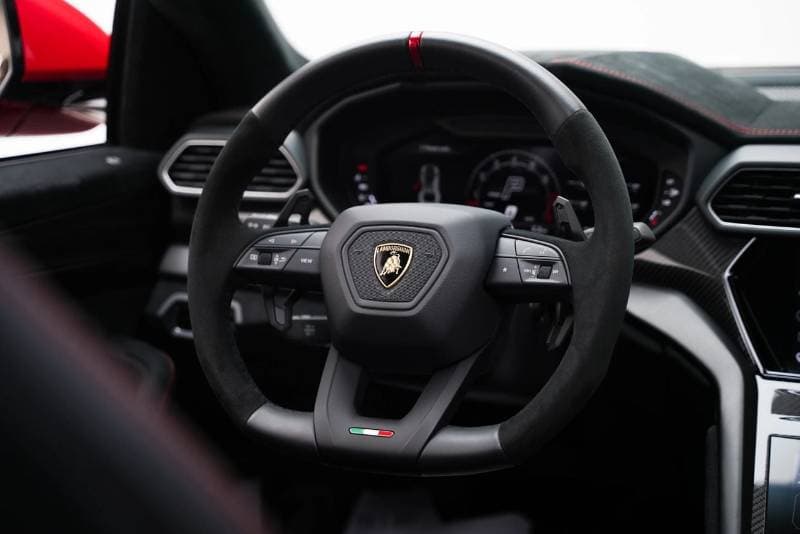 2024 Lamborghini Urus thumbnail 8