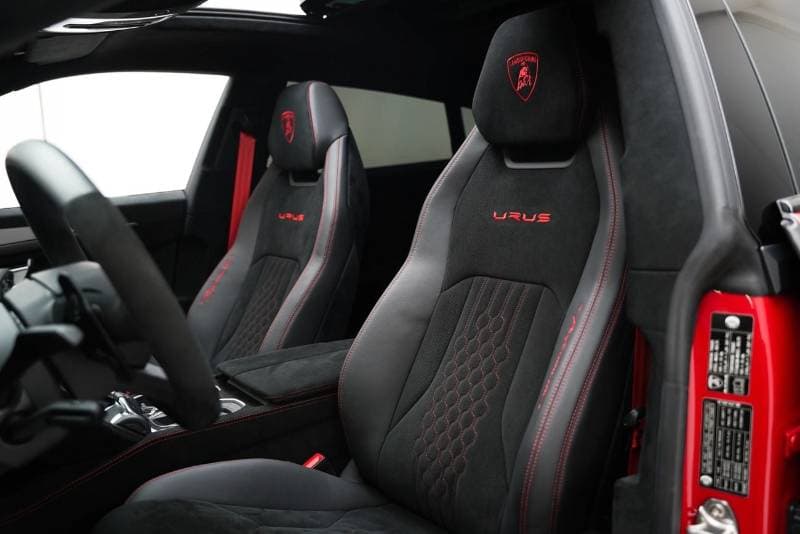 2024 Lamborghini Urus thumbnail 7