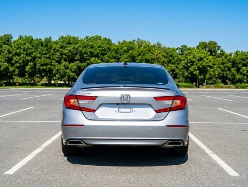2022 Honda Accord thumbnail 4
