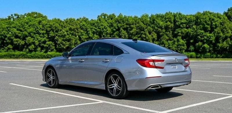 2022 Honda Accord thumbnail 5