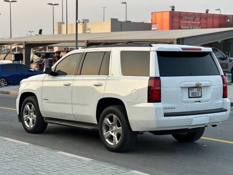 2016 Chevrolet Tahoe thumbnail 5