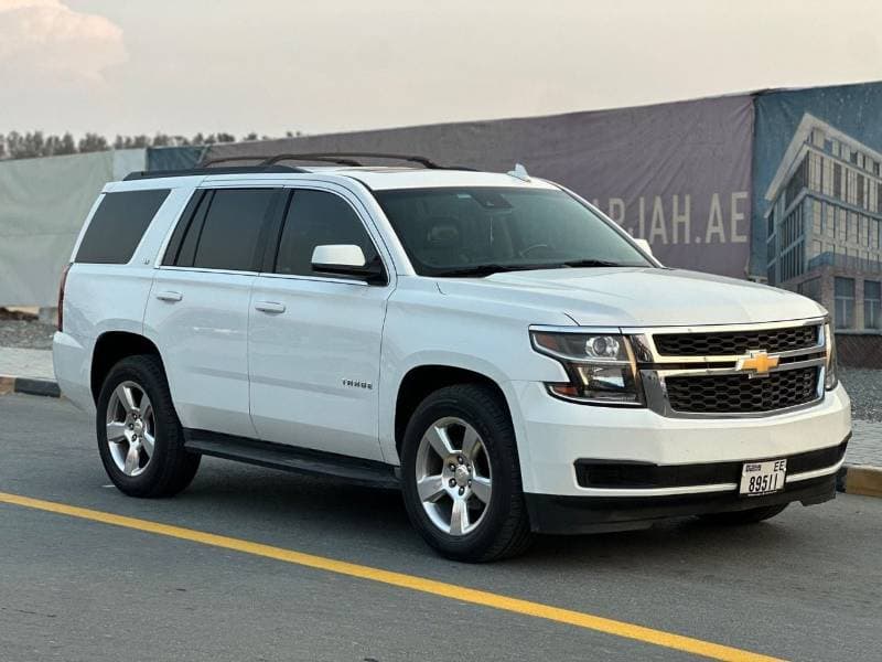 2016 Chevrolet Tahoe thumbnail 3