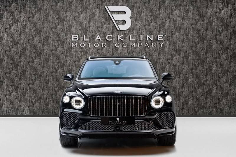 2025 Bentley Bentayga thumbnail 2