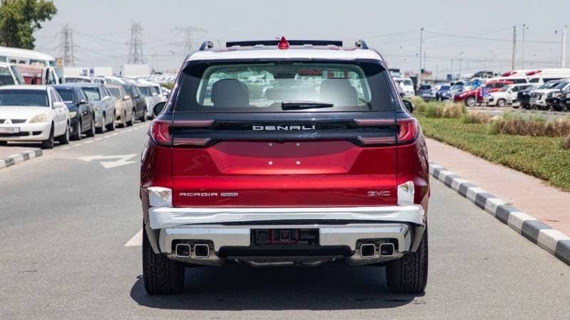 2024 GMC Acadia thumbnail 4