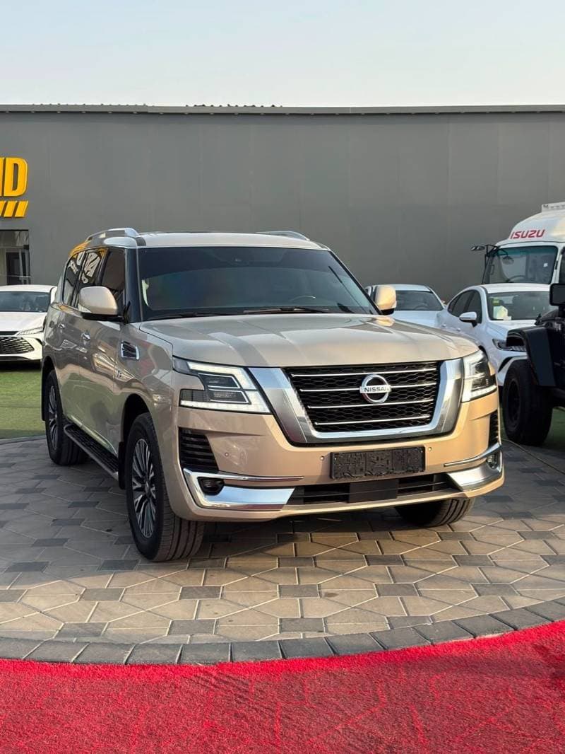 2021 Nissan Patrol thumbnail 4