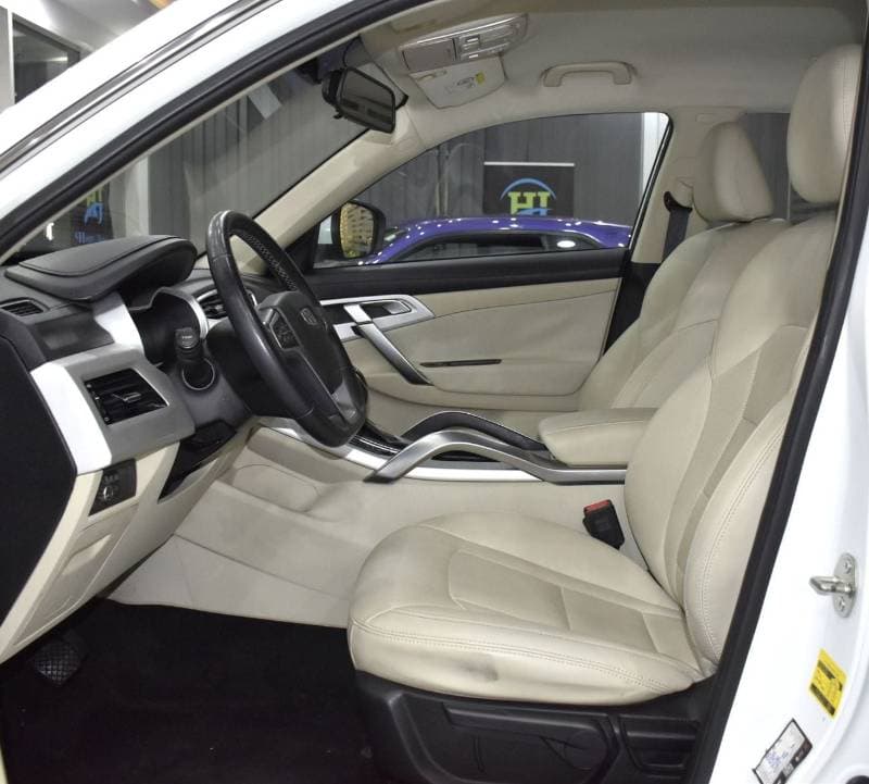 2020 Geely Emgrand X7 Sport thumbnail 10