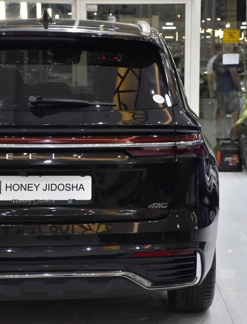 2024 Geely Monjaro thumbnail 9