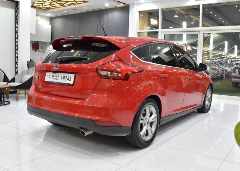 2015 Ford Focus thumbnail 5