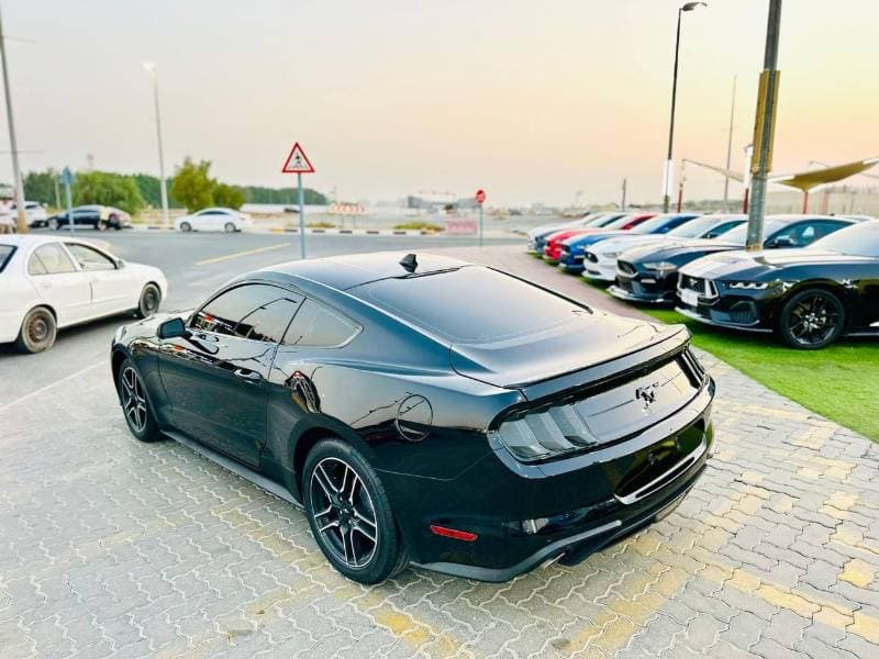 2023 Ford Mustang thumbnail 7