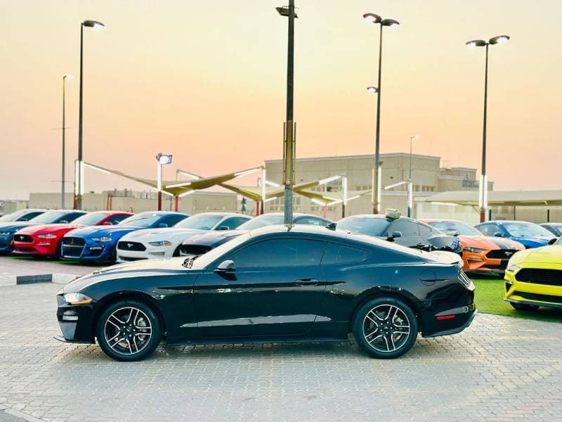 2023 Ford Mustang thumbnail 8