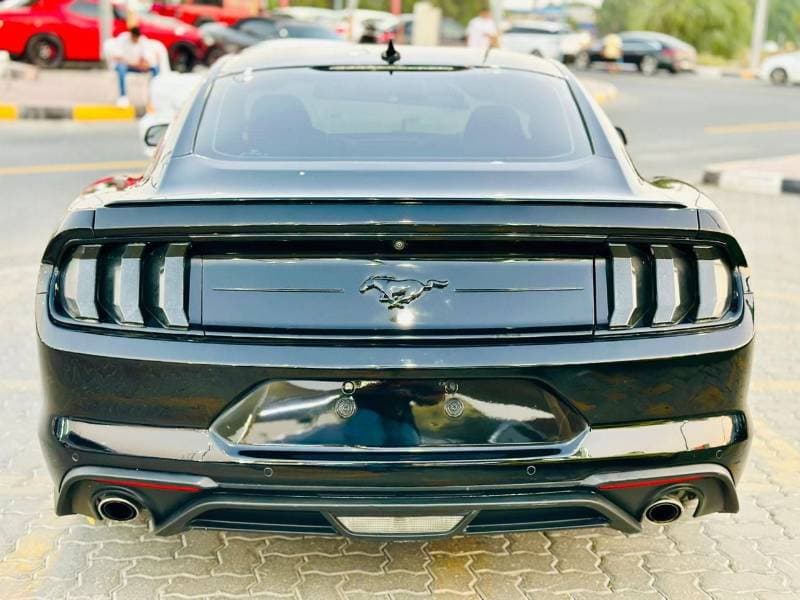 2023 Ford Mustang thumbnail 6