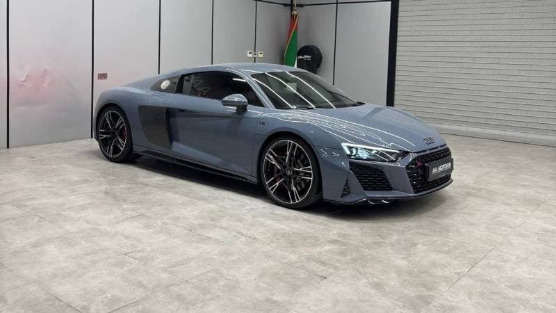 2023 Audi R8 thumbnail 4